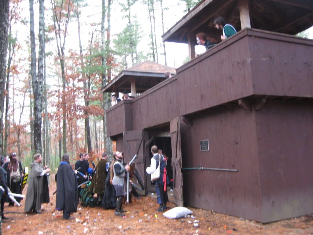 novemberlarp025.jpg